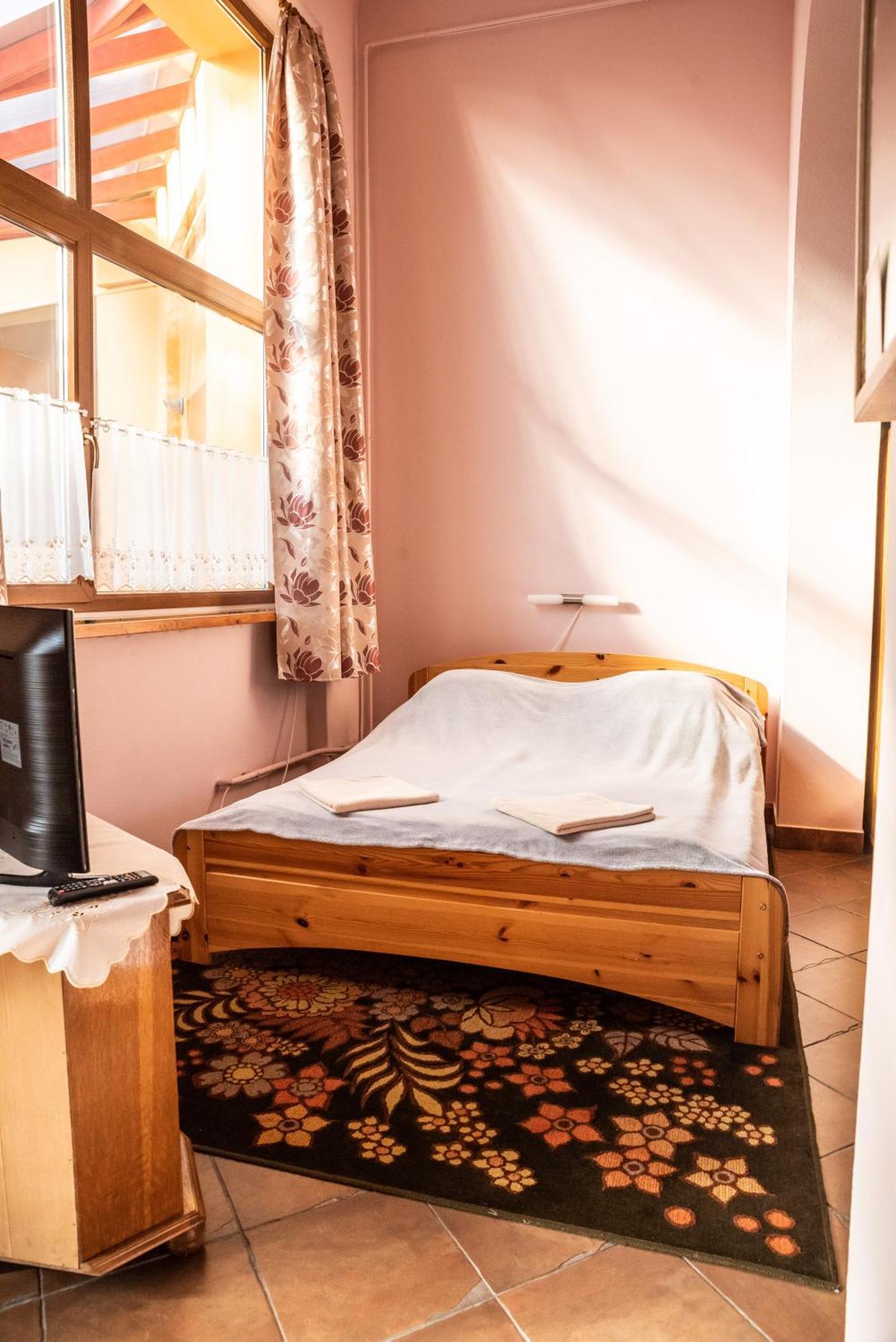 Gesztenye Apartman Мако Экстерьер фото